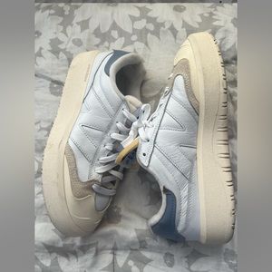 New Balance Smeakers